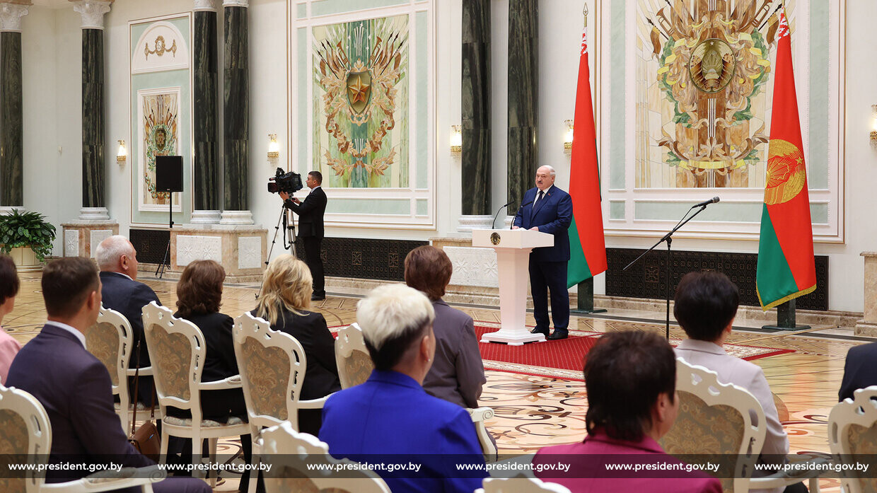Лукашенко: Управделами президента сохраняет национальное достояние Беларуси