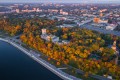 День города в Гомеле. На площадь выгрузили комбайн конфет, в программе – фестивали уличной еды, винограда и цветов