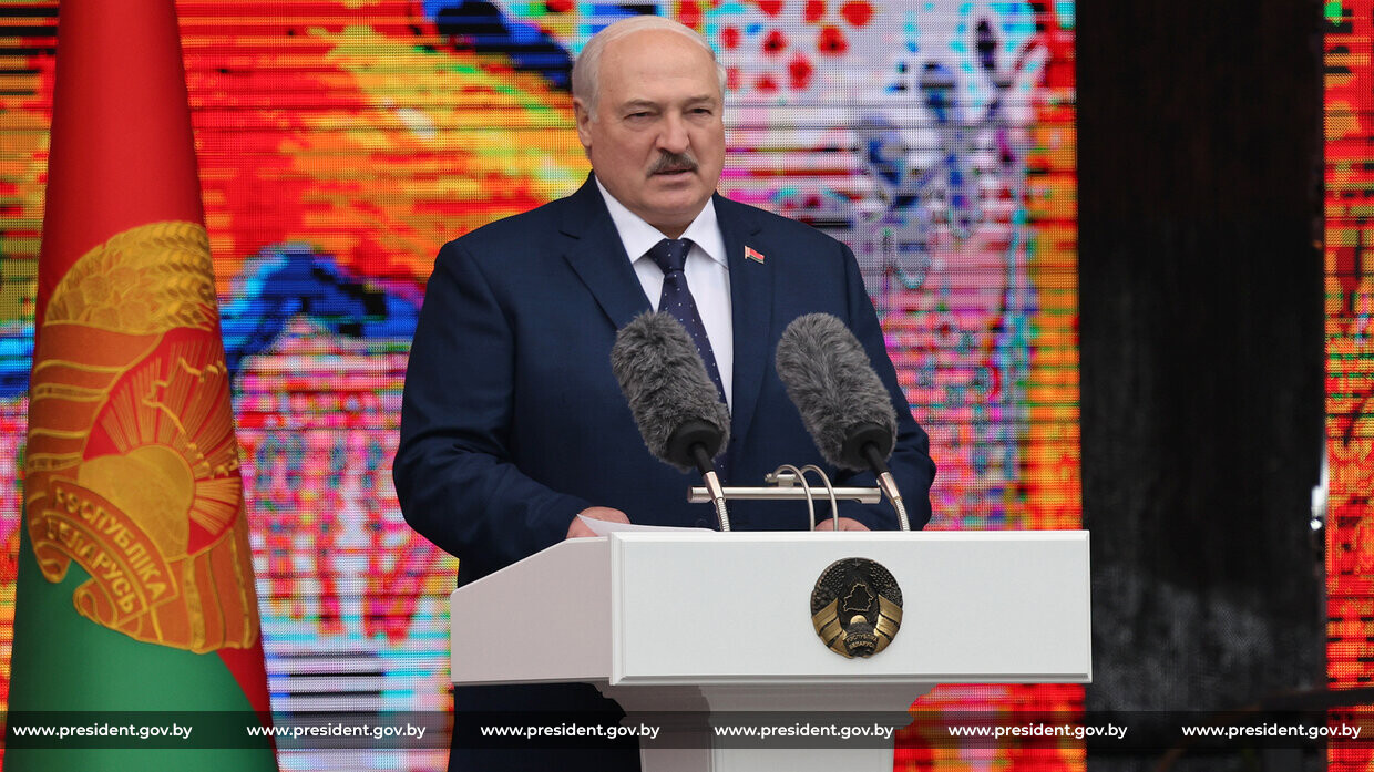 Лукашенко отметил труд аграриев Гомельщины: «Вашу продукцию со свистом покупают на международных рынках»