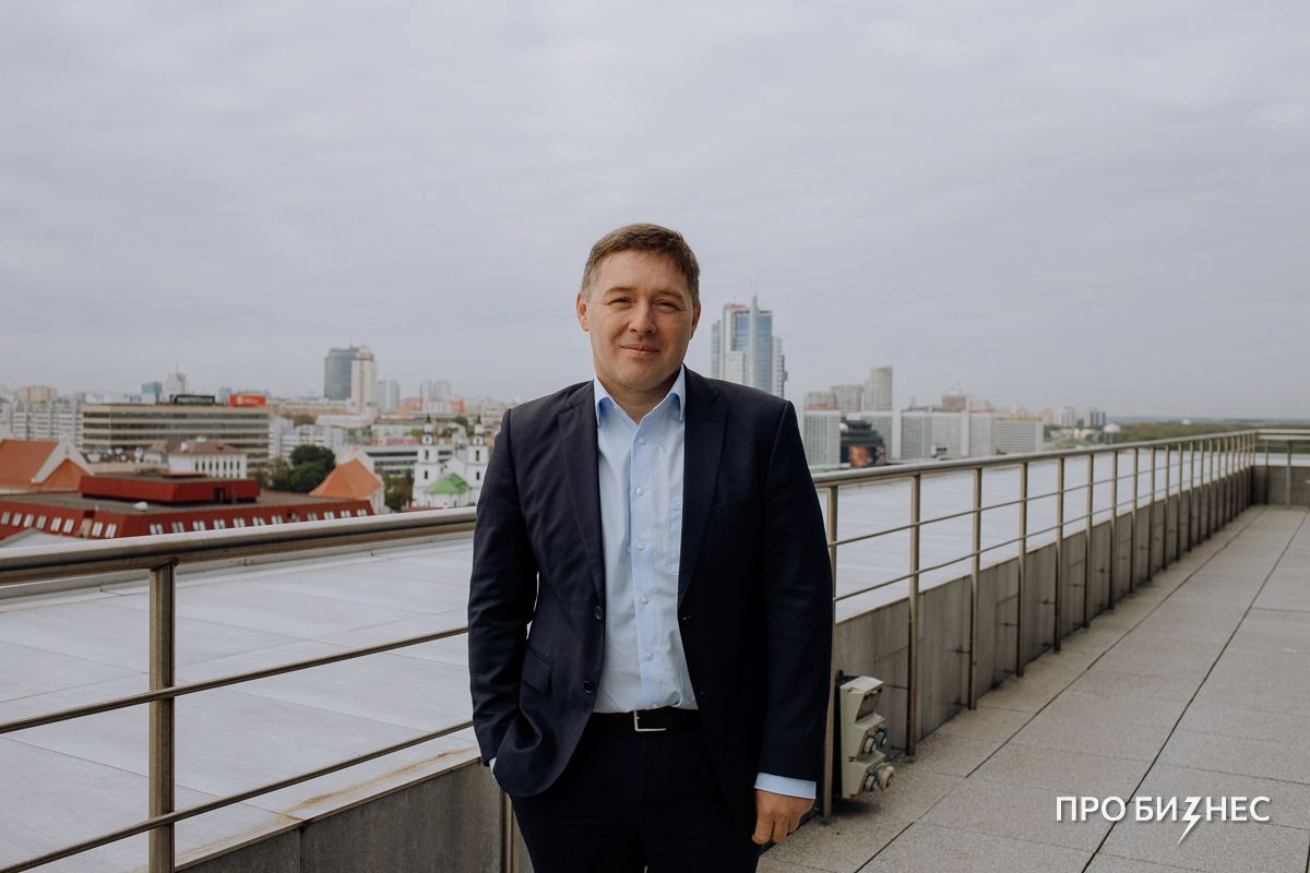 «Включите 4G на телефоне — и тоже начнете экономить энергию». Узнали, что в А1 делают для повышения энергоэффективности компании