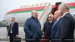 Лукашенко прибыл с рабочим визитом в Москву, где состоится саммит СНГ