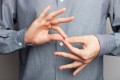 Богослужение с сурдопереводом: общину глухонемых верующих создадут в Беларуси