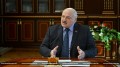 Лукашенко поручил привести в порядок дороги между райцентрами и агрогородками