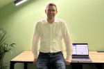 «Я не хотел быть „ботаном“, но быстро понял, как применить знания на практике». Простой парень сначала влюбился в программирование, а потом открыл бизнес, в который инвестируют миллионы