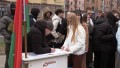 Праздничная атмосфера и квест: как проходит сбор подписей для выдвижения кандидатов в президенты Беларуси?