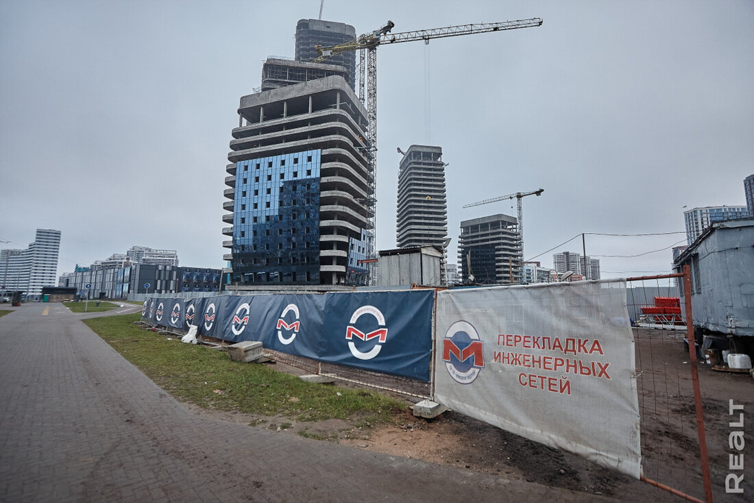 В Минск Мире вот-вот откроется долгожданное метро и ТРЦ. Посмотрели, как там сейчас