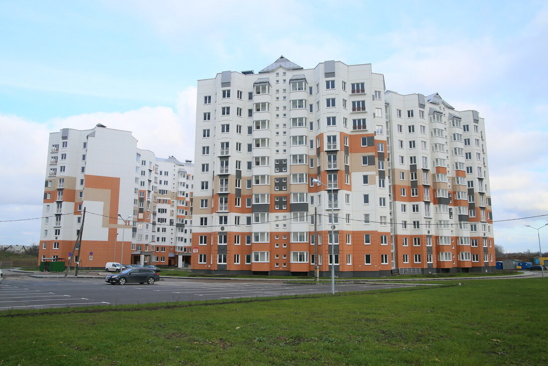 Эти минские дома похожи на улиток. А почем тут продают квартиры?