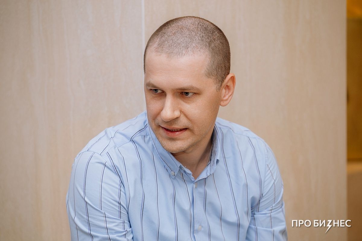 «Партнер перевел $ 400 тысяч предоплаты, просто пообщавшись со мной в Zoom». Как белорус научился продавать роботов на Ближнем Востоке