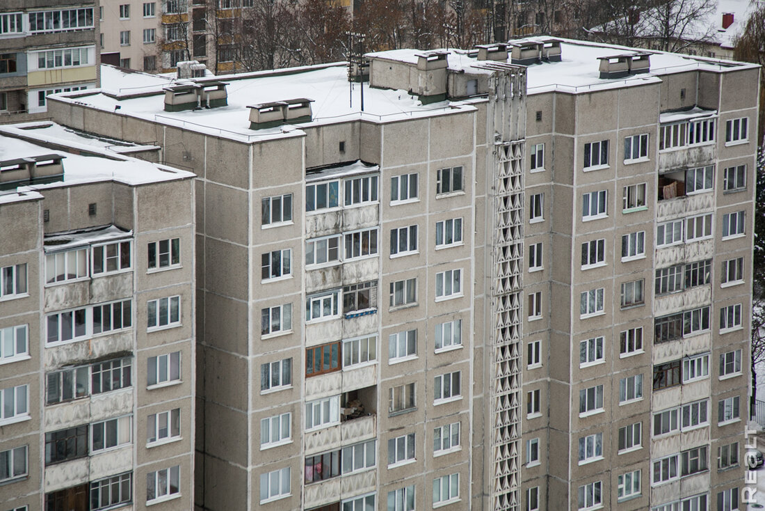 «На стенах даже появлялась наледь». Минчане рассказали, как живется в угловых квартирах
