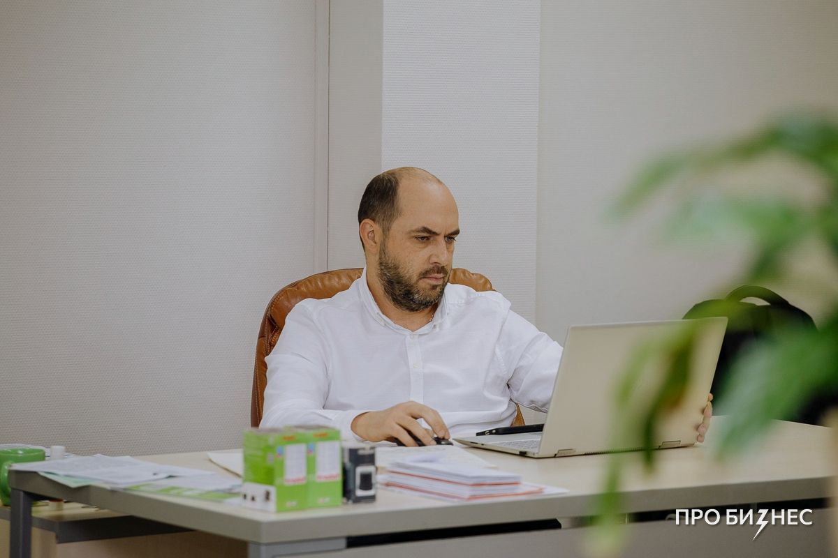 «Настало время быть жестче». Это белорусское предприятие борется за рынок переработки отработанных масел — и вот что получается