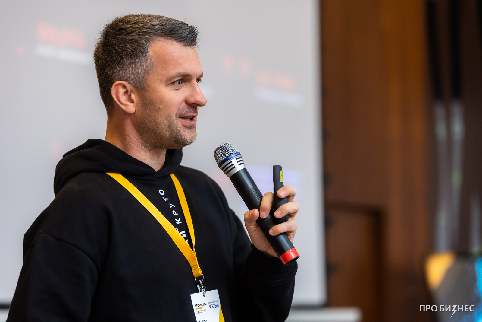 «Сначала разгрузили сотрудников контакт-центра, а теперь зарабатываем с его помощью миллионы рублей». Топ-менеджер МТС откровенно рассказал, как компания внедряла виртуального помощника, когда никто в это не верил