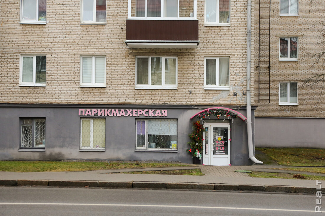 «Этот район — островок спокойствия». Как живется на улице Кузьмы Чорного за проспектом