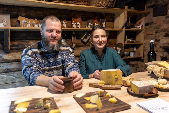 ФОТО: «Цена может доходить до 200 BYN за килограмм, а иногда и выше». Семейная пара уехала из <a href=