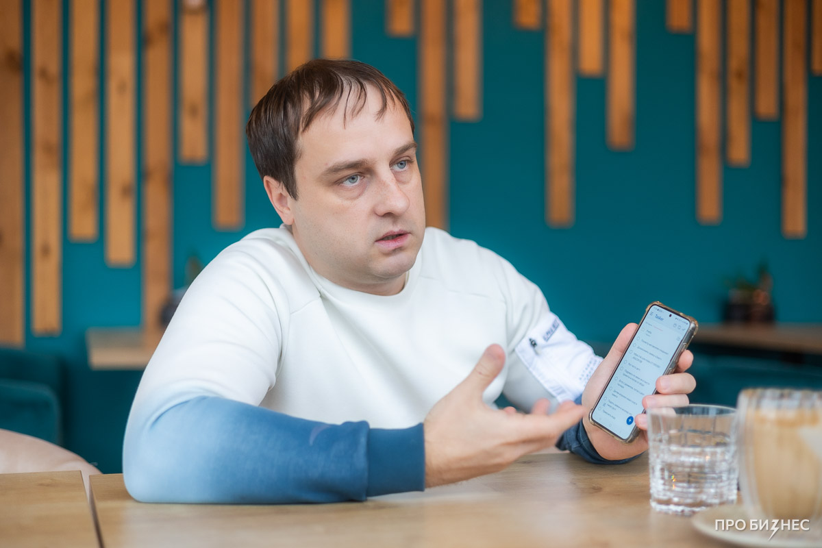«Из-за ошибки работника потеряли $ 15 тыс., а месячная прибыль была около $ 5 тыс.» Опытный предприниматель создал стартап, но выбрал неправильную стратегию и "забуксовал"