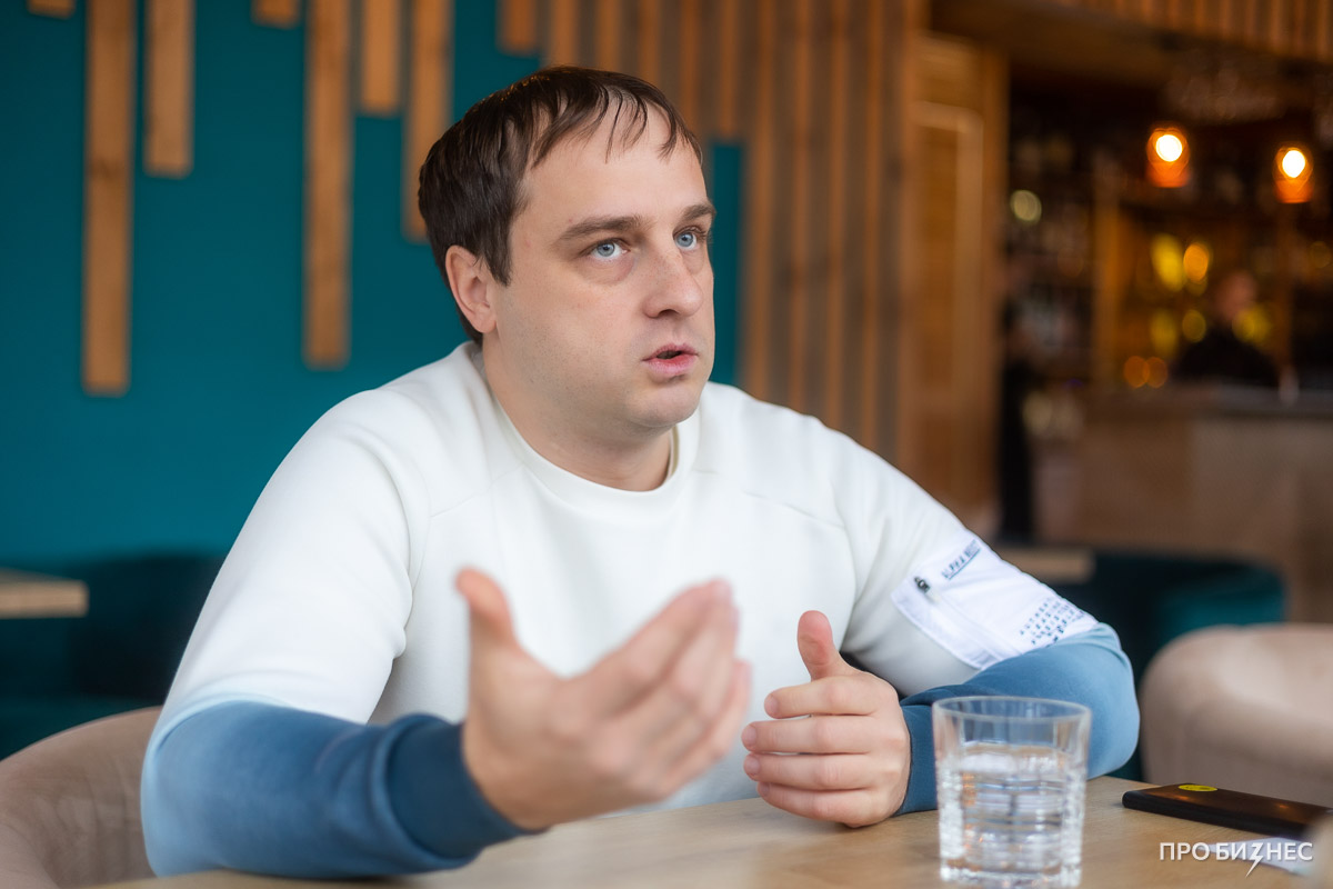 «Из-за ошибки работника потеряли $ 15 тыс., а месячная прибыль была около $ 5 тыс.» Опытный предприниматель создал стартап, но выбрал неправильную стратегию и "забуксовал"