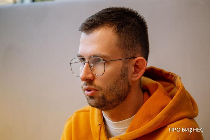«Из-за ошибки работника потеряли $ 15 тыс., а месячная прибыль была около $ 5 тыс.» Опытный предприниматель создал стартап, но выбрал неправильную стратегию и "забуксовал"