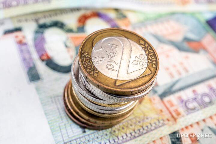 Рубль на взлете: почему курс доллара в Беларуси стал падать