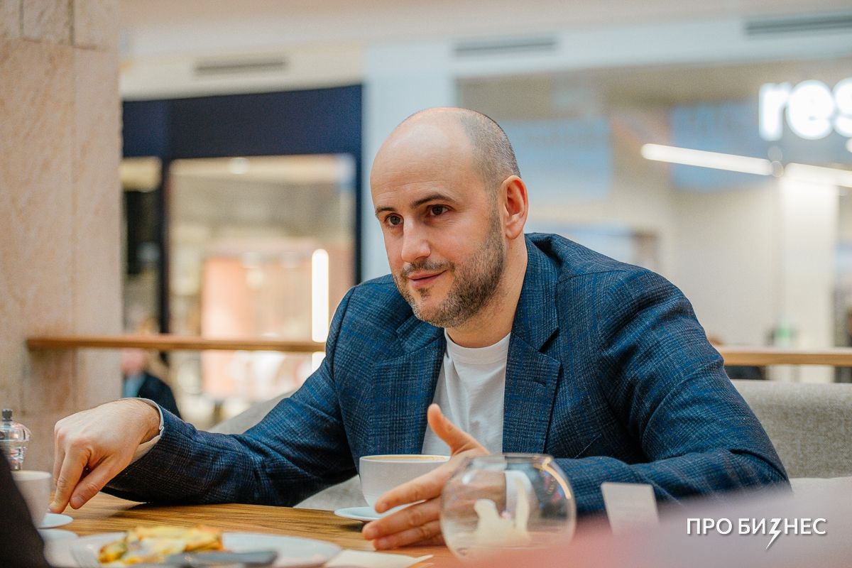 «К 30 я почувствовал себя действительно богатым, но жизнь — это больше, чем просто бизнес или рост доходов». Предприниматель построил в регионе крупный сервис такси и продал его Яндексу