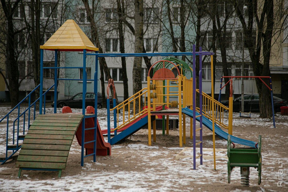 «‎Сейчас это тихий центр». Как живется в недорогих хрущевках у метро «‎Пушкинская»