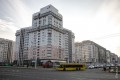 «Самая болевая точка — парковка». Как живется в «воротах Минска» в Уручье