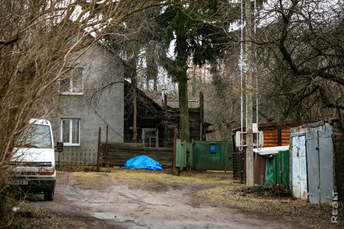 «У нас тут почти курорт». Как живут в частном секторе у Свислочи, который решили снести