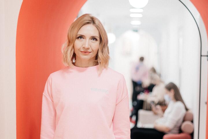 ФОТО: «Служение — это самая мощная бизнес-стратегия». Основательница EVACLINIC рассказала, как сделать, чтобы клиенты тебя рекомендовали