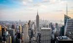 Польша выделяет более $15 млрд на строительство АЭС, Apple добавит в AirPods функцию перевода в реальном времени. Новости мирового бизнеса за март 2025 года