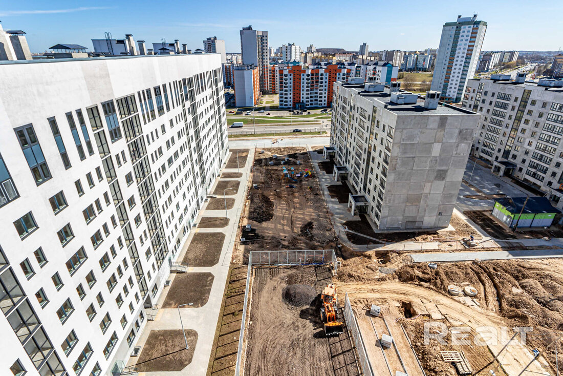 В Лошице сдали монолитный дом. Посмотрели, почем в нем продают квартиры