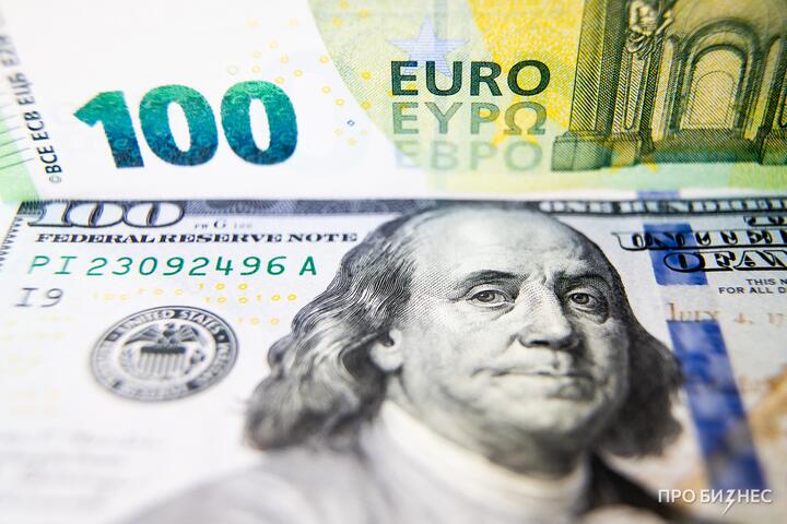 ФОТО: Авто и техника в обмен на промпродукцию и нефтепродукты: как Беларусь и ЕС торгуют в период турбулентности