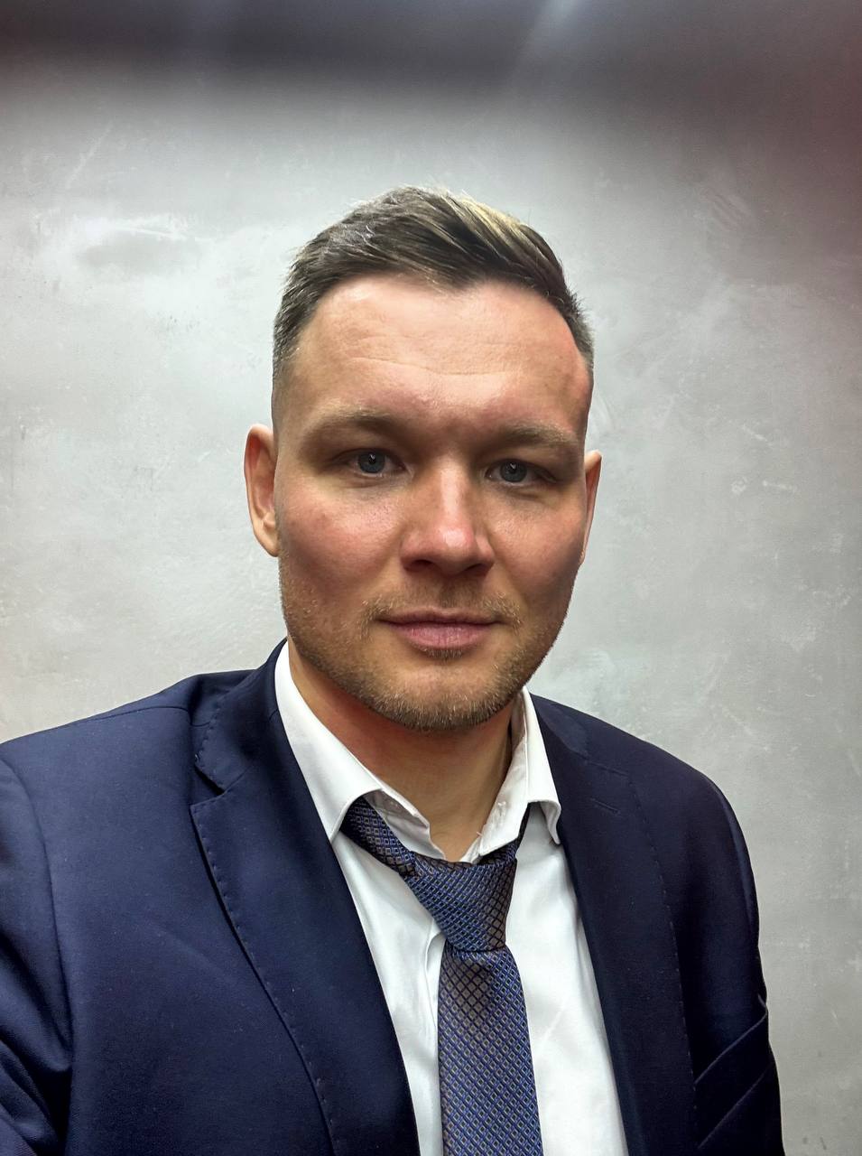 «В месяц зарабатывал до $ 50 тысяч чистыми, но цена больших денег обернулась долгами на $ 7,7 млн». Предприниматель рассказал о своем взлете и падении в бизнесе