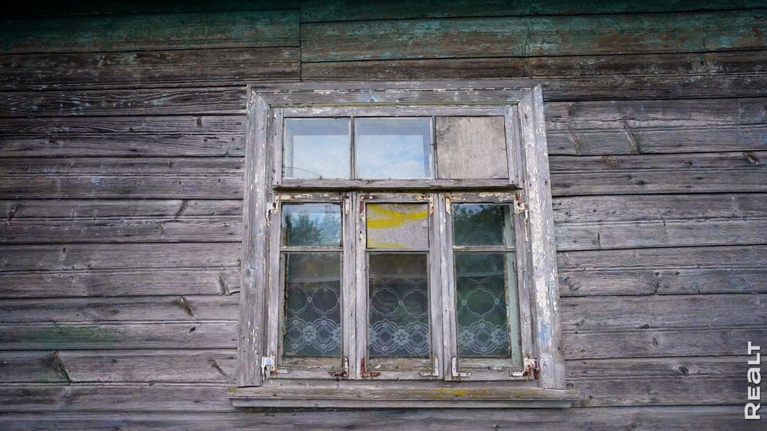 «Этот красавчик достоин жить дальше». Как семья восстанавливает родовой дом пяти поколений