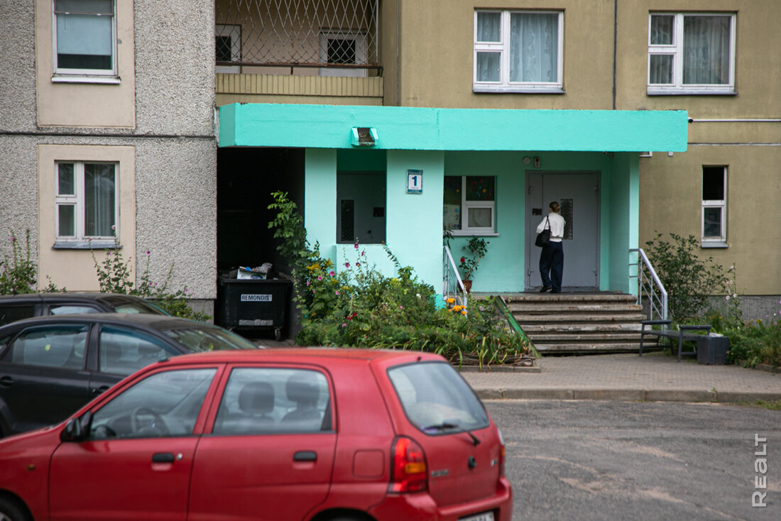«Мы прикипели к этому месту». Как живется в первых микрорайонах независимой Беларуси в Минске