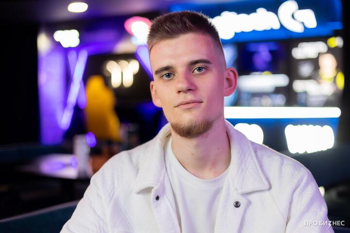 «Некоторые CRM пугают больше, чем хаос в работе». Как упростить процессы в сервисном бизнесе и не сойти с ума