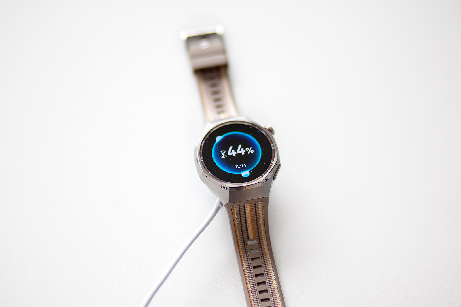 Обзор смарт-часов Huawei Watch GT 6 Pro: векторные карты для гольфа и автономность до 3 недель