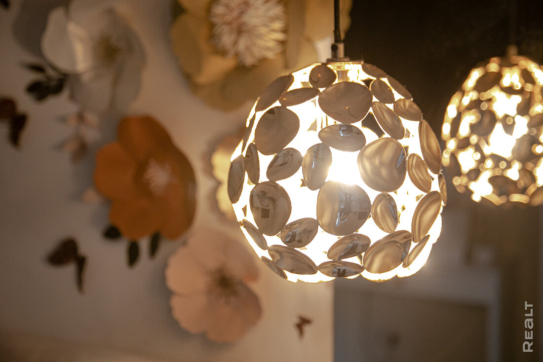 Важнее не то, что на виду, а то, что в стенах. Дизайнер показала свою квартиру в Новой Боровой