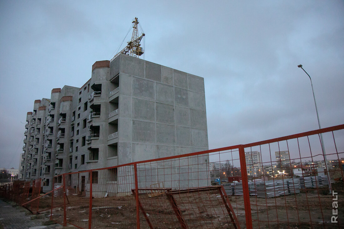 Скоро здесь будет много квартир. Посмотрели, как строятся новые кварталы Минска