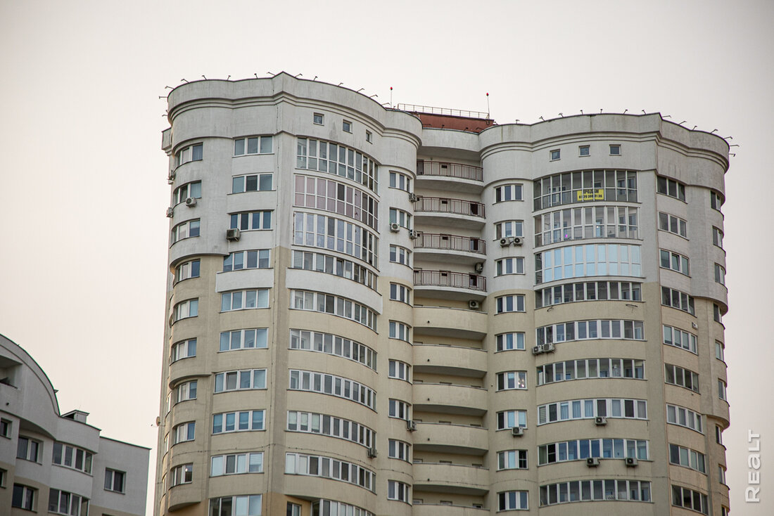 «У нас очень удачное расположение». Как живется в Брилевичах возле метро «Малиновка»