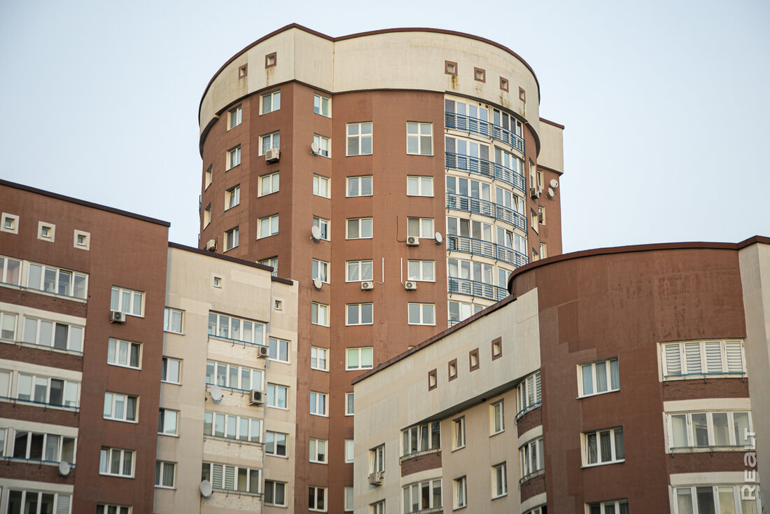 «У нас очень удачное расположение». Как живется в Брилевичах возле метро «Малиновка»