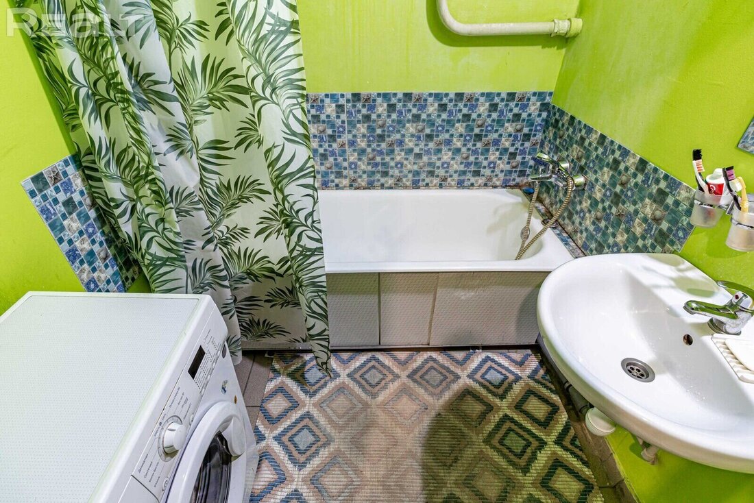 «У нас очень удачное расположение». Как живется в Брилевичах возле метро «Малиновка»