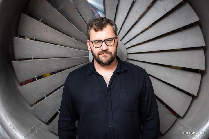 ФОТО: «Заказы уровня «масс-маркет» не берем». Интервью с основателем Dexter Show, который сделал ту самую «Снежную королеву»