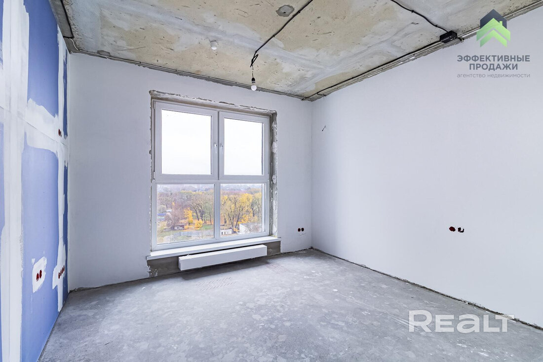 Тут можно купить последнюю однушку за 75 тысяч долларов. Показываем, какой ЖК вырос в тихом уголке Минска