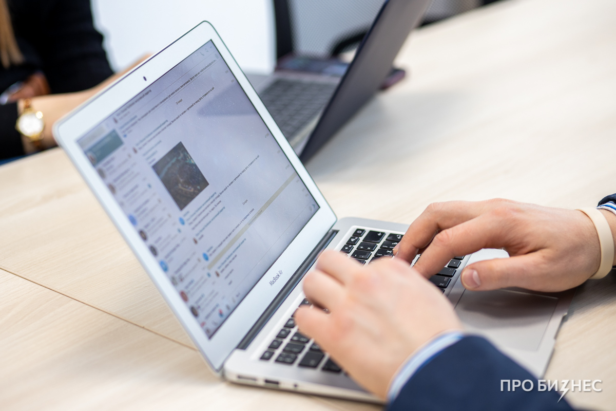 Как не убить SEO нейросетями: гайд для бизнеса по 4 популярным мифам