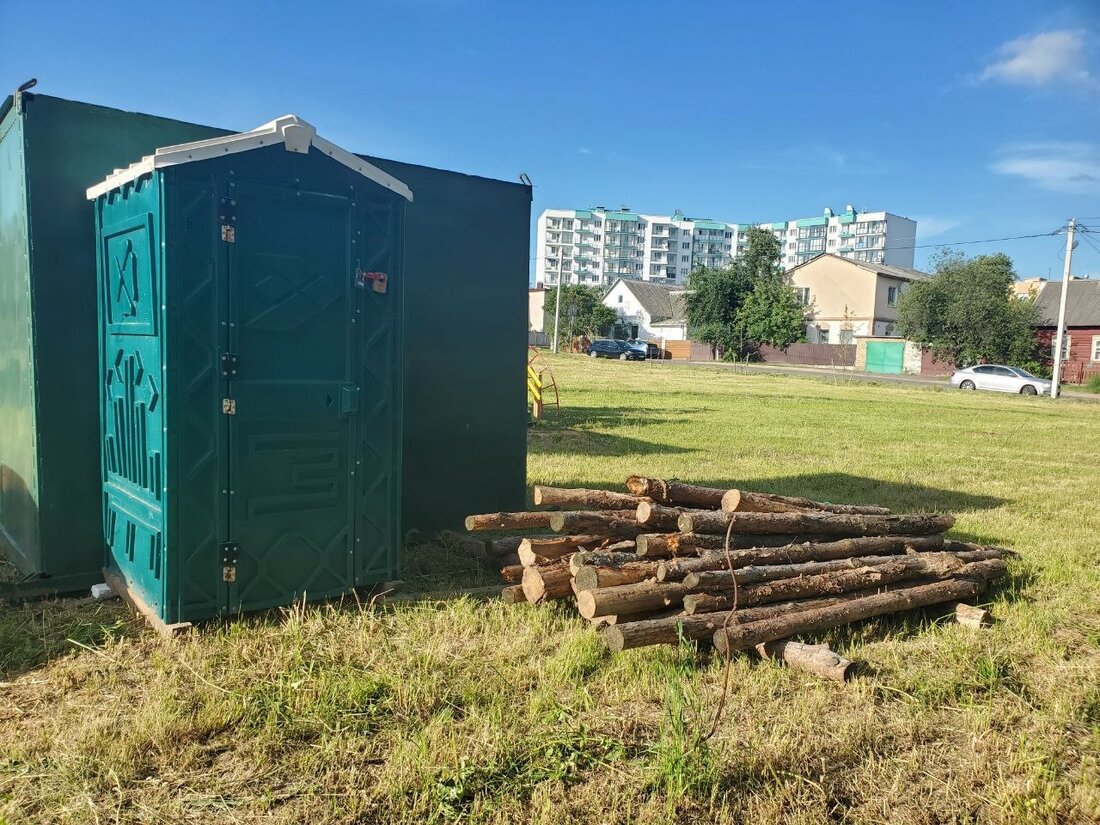 На пустыре в районе Орловки начинают строить малоэтажные дома. Рассказываем, что известно