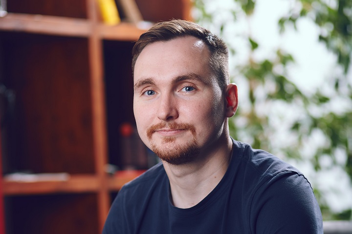 «Потратил полгода, ничего не получилось. Партнер все довел до ума». Как два белоруса строят бизнес на персонализированных книгах для детей