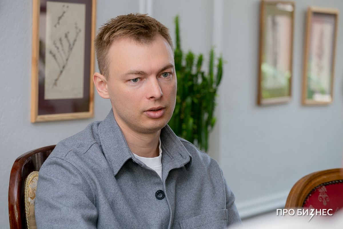 «Мы думали, что быстренько станем миллиардерами». Как устроен бизнес на ИИ-менеджерах